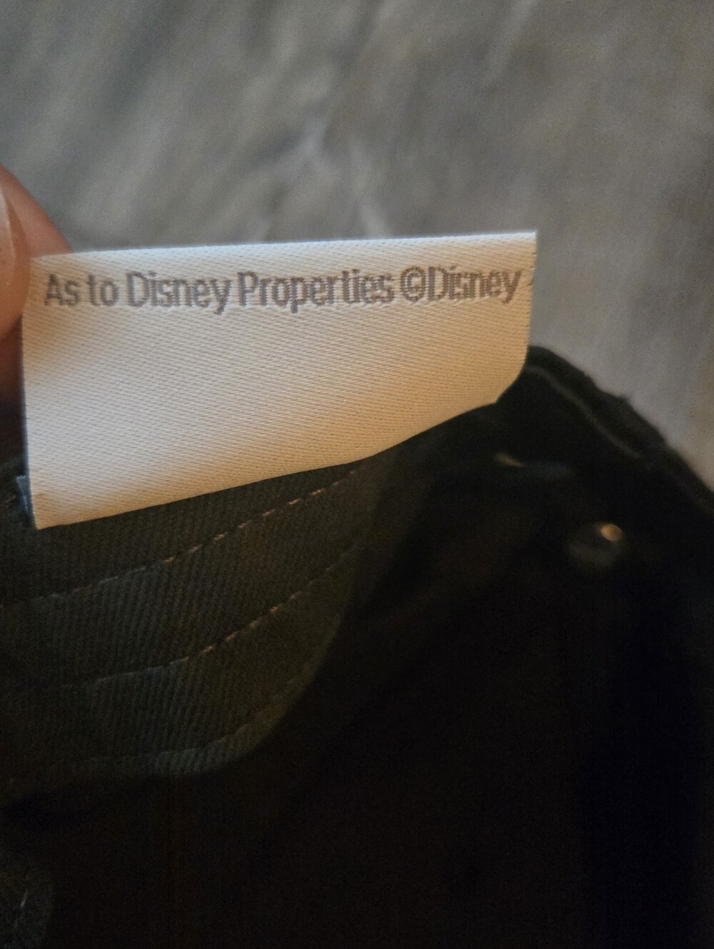Mens Black Disney Hat - Picture 4 of 7